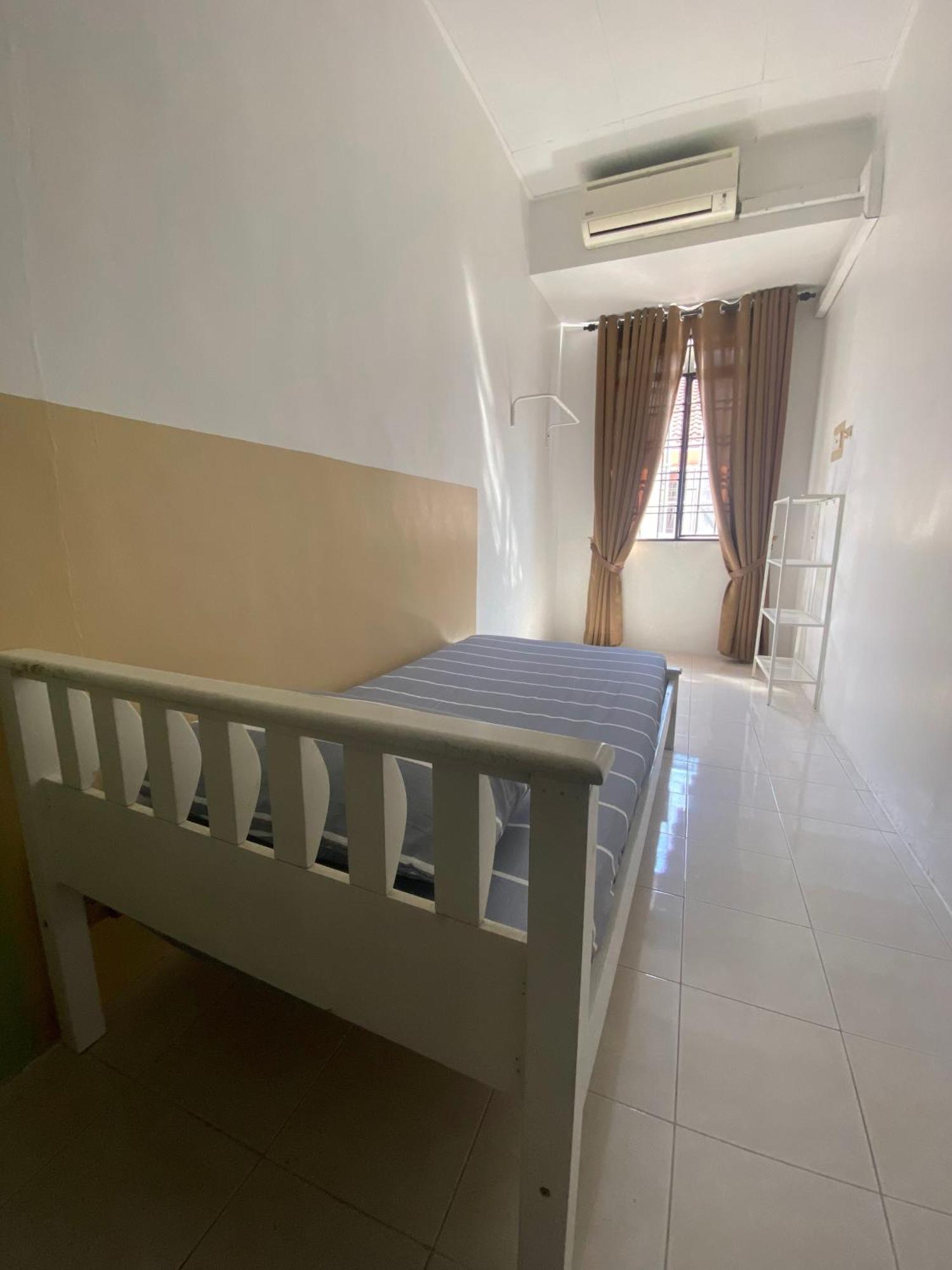 Comfy Sutera Seberang Jaya Villa Kampong Belah Dua Exterior foto