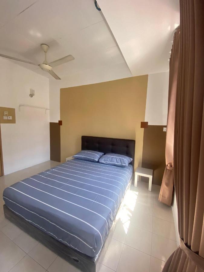 Comfy Sutera Seberang Jaya Villa Kampong Belah Dua Exterior foto