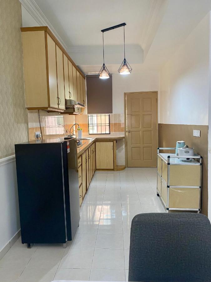 Comfy Sutera Seberang Jaya Villa Kampong Belah Dua Exterior foto